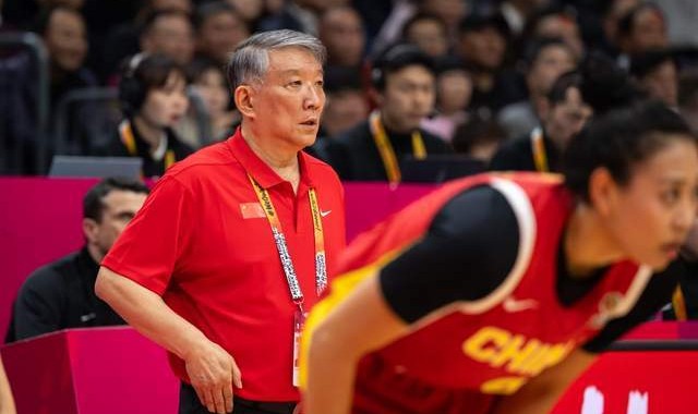 开云体育官网-老将救主，李梦有望回归？宫鲁鸣发声引人深思，王思雨态度很强硬