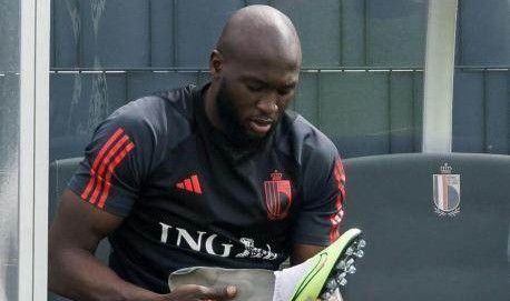 开云体育服务-决赛刚结束就和卢卡库谈好 国米输欧冠尤文的错？